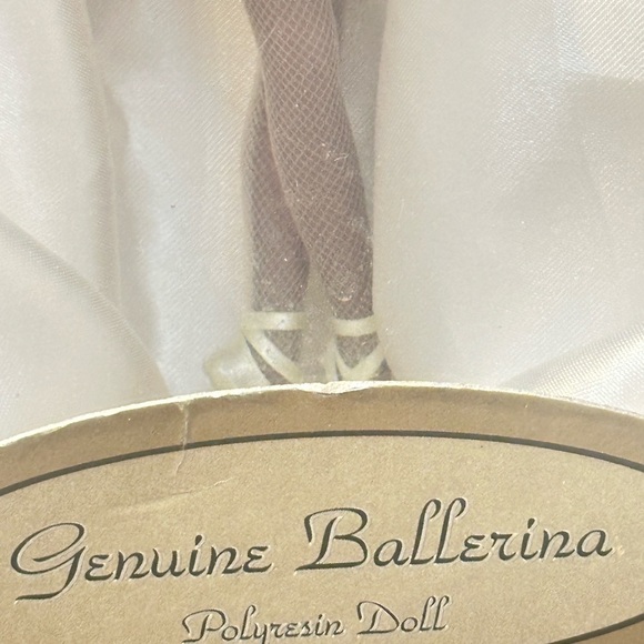 Genuine Ballerina Polyresin Doll – Vintage Style Collectible - Picture 3 of 6